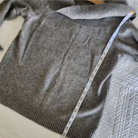 Anthropologie cowl neck sweater - Picture 7 of 11